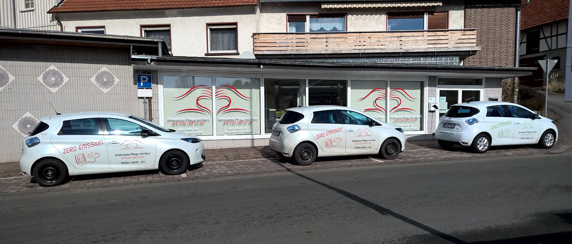 Die Pfleger von Ambulante Pflege mit Herz sind täglich für Sie unterwegs in umweltfreundlichen Elektroautos!